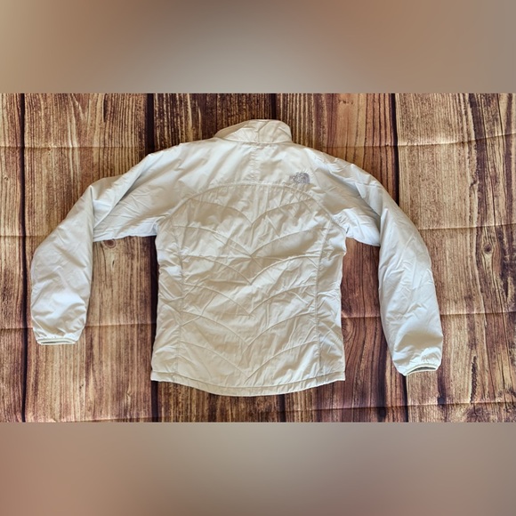 SOLD ✅ The North Face Women's Long Sleeve Full Zip High Neck Ivory Jacket Sz: M - Picture 10 of 14